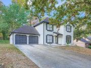 2720 Thornbury Way, Atlanta, GA 30349