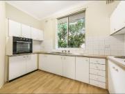 Neat 2 Bedroom Unit with Air conditioning and Swimming Pool