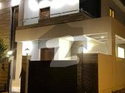 272 Sq Yd VILLA for Sale in Precinct 8 10 min drive from...