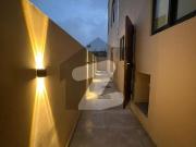 272 Square Yard Luxury Villa Available For Rent Ln...