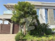 272 Square Yard Luxury Villa For Sale Precinct 8, Near...