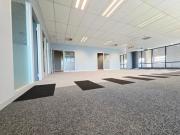 272m2 office to let at summit place.