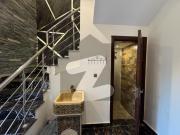 272sq yd luxury 5 bedrooms villa in overseas block of...