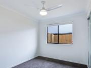 2/73 East Beaumont Road, Park Ridge QLD 4125 House For...