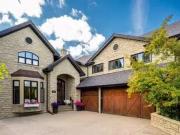 2767 77 Street Sw, Calgary, AB, T3H 0G2 house for sale List.