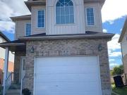 276 COUNTRYSTONE Crescent Unit# Upper unit