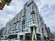 27 Bathurst Toronto ON M5V 2P1 Studio Apartment for 2100...