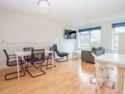 27 Blenheim View Amazing 2 Bed Close to Uni/City