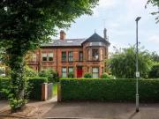 27 Knockbreda Park