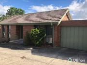 2/7 Lardner Road, Frankston VIC 3199 Apartment For Rent