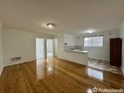 2/7 Mc Grath Avenue, NOWRA House for rent Listed by...