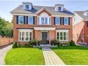 27 Morrison Creek Crescent, Oakville, ON, L6H 4C3 house...