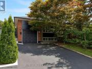 27 Paramount Court, Toronto, ON, M6M 2L3 house for sale...