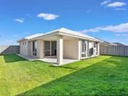 Modern Comfort Meets River Lifestyle Stunning 4x2 Family...