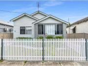 27 Rawson Street, Mayfield House for rent Listed by...