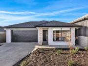 27 Whitford Road, Craigmore, SA 5114