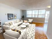 280 Wellesley Street Residences