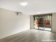 28/121 Easty Street, Phillip, ACT 2606
