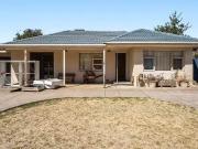 282 O'sullivan Beach Road, Morphett Vale, SA 5162