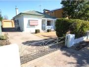 283 Union Road, North Albury House for rent Listed by...