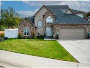 2852 Juniper Drive, Penticton, BC, V2A 9B4 house for... 2852 Juniper Drive, Penticton, BC, V2A 9B4 house for...