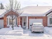 28 20 Meadowlands Boulevard, Hamilton, ON, L9K 1J5...