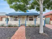 28 Blue Wren Circuit, Mawson Lakes, SA 5095