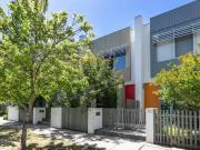 28 Dobikin Street, Crace, ACT 2911