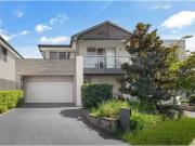 28 Hennessy Ave, MOOREBANK House for rent Listed by...