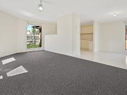 2/8 Huntingdale Court, Craigieburn, VIC 3064 Unit for...