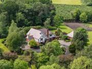 28 Tallbridge Road