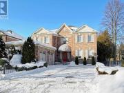 28 White Lodge Crescent, Richmond Hill, ON, L4C 9A1...