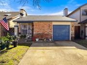 2906 Antares Cir, Garland, TX 75044