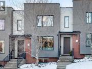 2924 15 Street Sw, Calgary, AB, T2T 6R3 townhouse for...