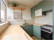 2/92 Bovelles Street, Camp Hill Apartment for rent...