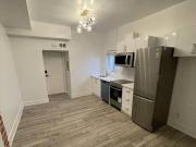 293 Euclid Avenue 202 Toronto ON M6J 2K1 1 Bedroom...