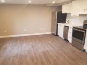 293 Waverly Street South B Oshawa ON L1J 5V5 1 Bedroom...