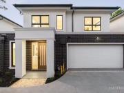 2/946 Riversdale Road, Surrey Hills VIC 3127 Townhouse...