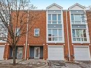 294 Main Sail Ct Unit 22, Detroit, MI 48207