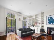 2/94 Surrey Street Darlinghurst NSW 2010
