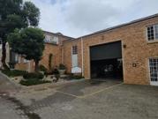 296sqm warehouse for lease in halfwa.