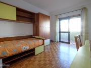 29728 quarto de solteiro confortvel na.