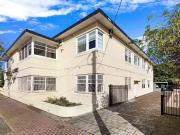 2/9 Bristol Street, Glenelg South, SA 5045