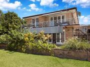 2/9 Knight Street, Greenslopes, QLD 4120