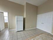 29 Simcoe St S Oshawa ON L1H 4G1 1 Bedroom Apartment for...