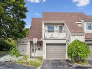 29c 1989 Ottawa Street S