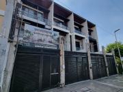 29M FOR SALE 3 STOREY TOWNHOUSE w/ ROOFDECK w/ 4...