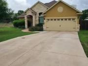 $2,000 3 Bedroom 2 Bathroom House In Selma SCUCISD Schools.