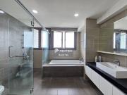 2 1/2 Storey Delux Semi D