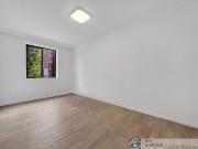 2 / 1 Keys Street, Dandenong